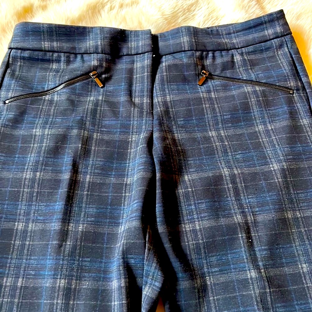 Pretty navy blue plaid pants. Straight leg. Size 12.
